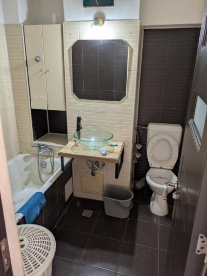 Mosilor/ Stefan cel Mare / dec et 3 / bl 1981 /Metroul Obor / 2 minute /